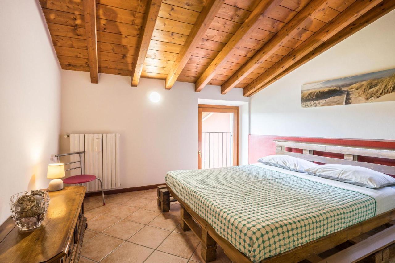 Ferienwohnung Casa Mandello Saló Exterior foto